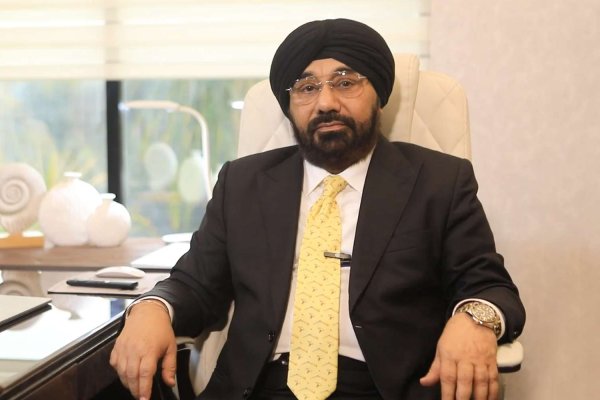 Dr. V.P.S. Mainee